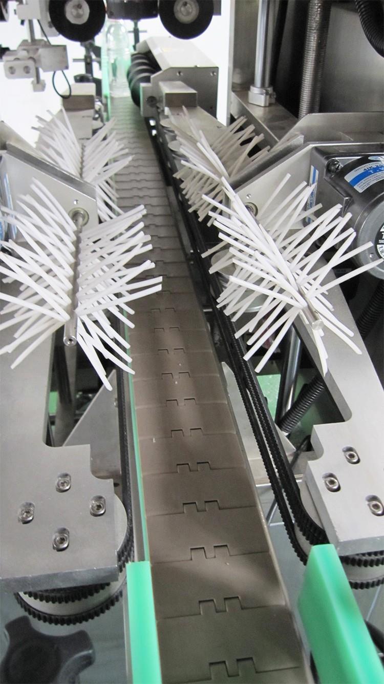 Visokohitrostni stroj za etiketiranje aplikatorjev za krčenje PVC-ov